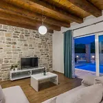 Βίλα Stone Gelosia Rustica With Pool